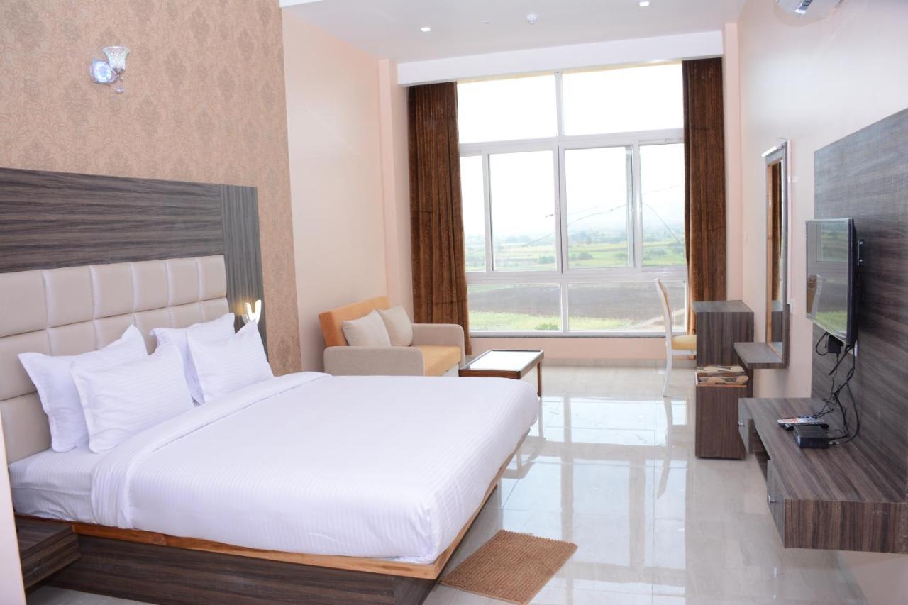 Ratnaa Resort Khamshet Zewnętrze zdjęcie