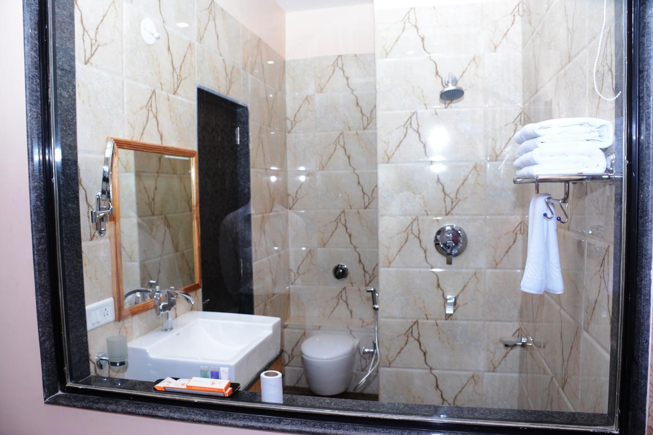 Ratnaa Resort Khamshet Zewnętrze zdjęcie